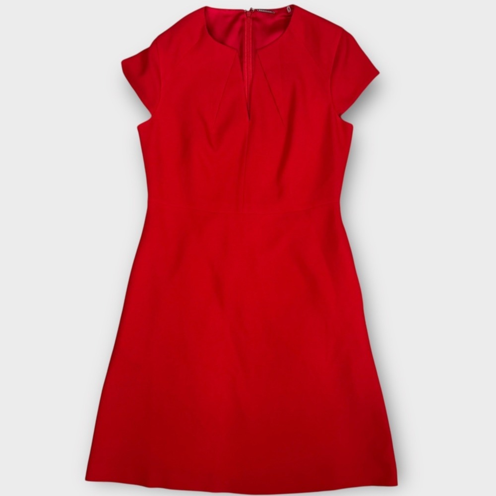 Elie Tahari Red Short Sleeve Dart Dress V Neck‎ Sheath Womens Size 8